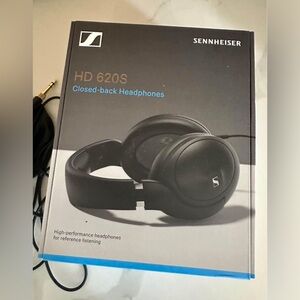 Sennheiser HD 620S Closed Back Headphones